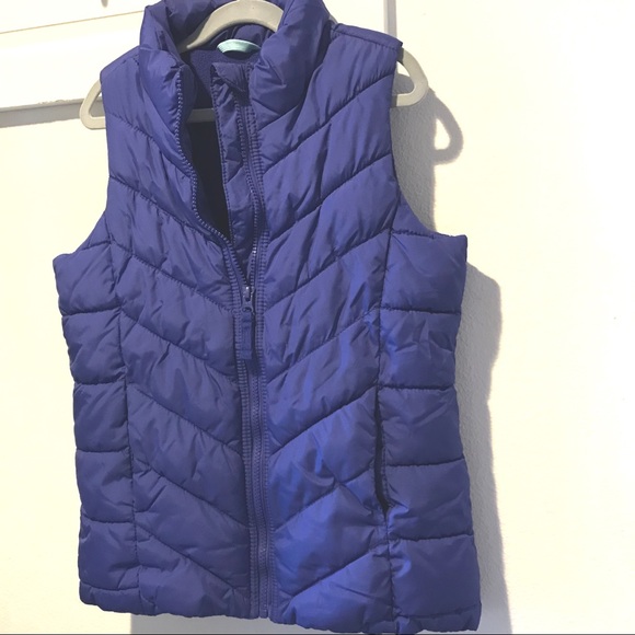 Old Navy Other - Old Navy girls frost free puffer vest size 10/12